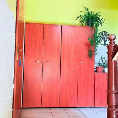 W Zlotym Stoku Przystanek *