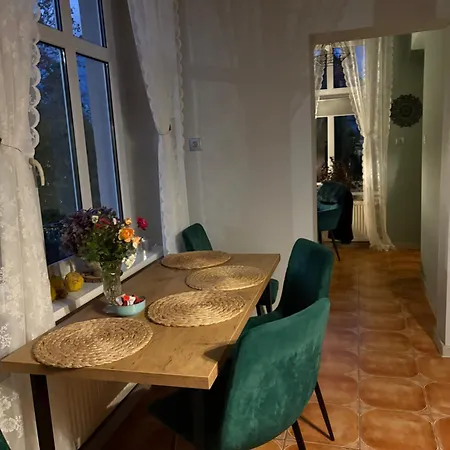 شقة W Zlotym Stoku Przystanek