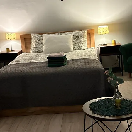 W Zlotym Stoku Przystanek * Złoty Stok